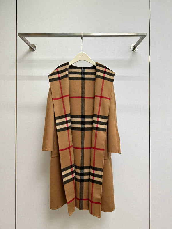 Burberry Mantel