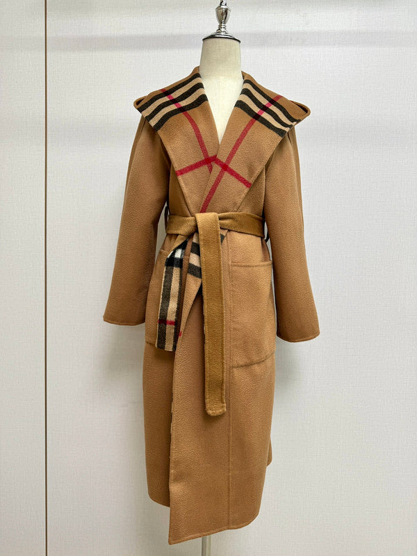 Burberry Mantel
